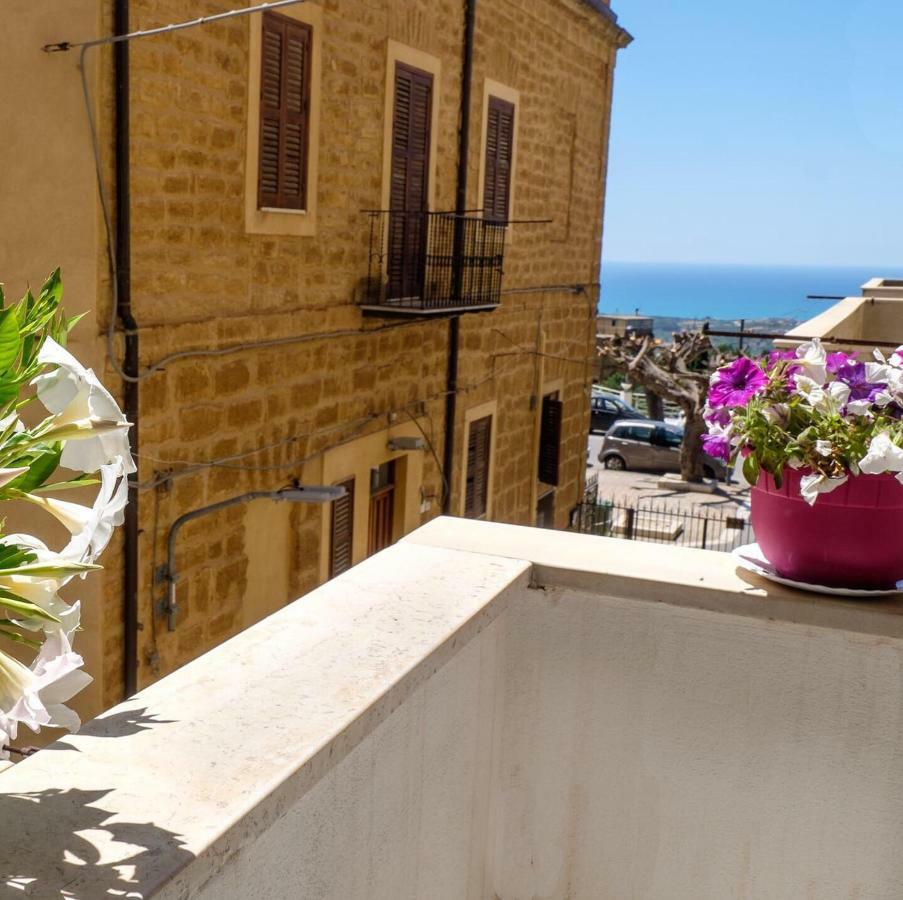 La Passeggiata Di Girgenti Bed & Breakfast อากริเจนโต ภายนอก รูปภาพ