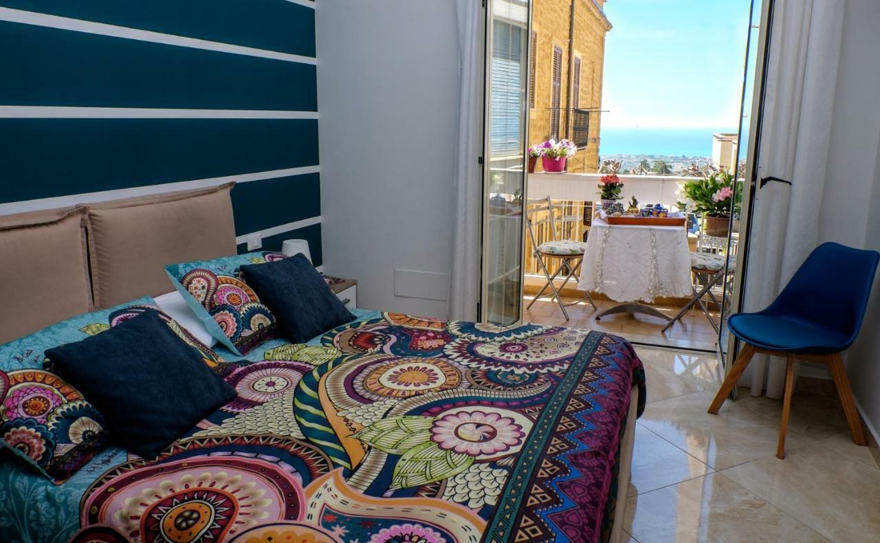 La Passeggiata Di Girgenti Bed & Breakfast อากริเจนโต ภายนอก รูปภาพ